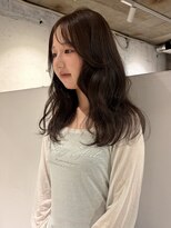 ヨーク(YOKE)&nbsp;顔周りフェイスレイヤーチョコレートブラウン