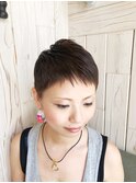 女子でも似合うベリーショート
