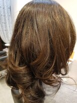 ルシア ヘアー サロン(Lucia Hair Salon) セミロングメッシュ