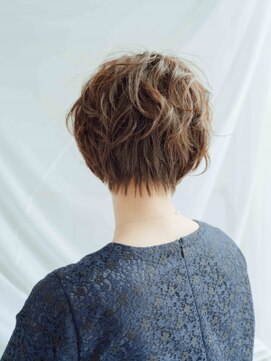 ヘアアンドリラクゼーション シャッセ(Hair&Relaxation SASE) 大人ショート