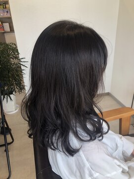 ブルービー(Blue Bee) ゆるふわ