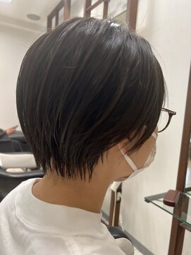 ステララヴェスト(Stella L'ovest) ショートカット