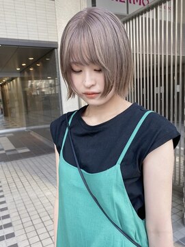 イェッカ パビル(YECCA pabil) ベージュグレー(ブリーチ1~2回