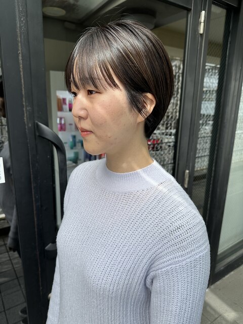 大人可愛い　20代30代女性　ショートヘア　新田辺