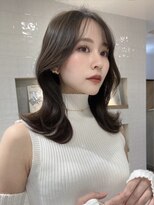 オリーブブラウン×韓国くびれミディ