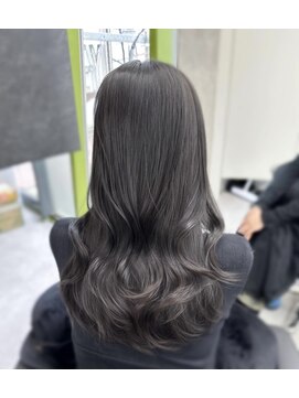 アルドーレフィエロ シンサイバシ(Ardore fiero shinsaibashi) ブリーチ無しで出来るラベンダーグレージュ♪[白川幸太]