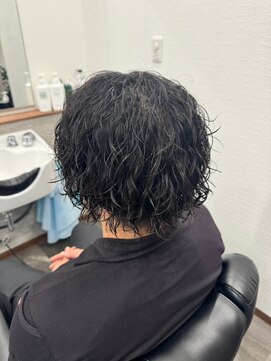 エイト(AITE) ベリーショート/ダークアッシュ/ニュアンスパーマ/韓国マッシュ