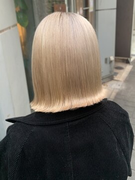 ローレンアンドパレード 並木坂店(Lauren&Parade) Whitebeige　ホワイトベージュ　切りっぱなし　髪質改善　ボブ