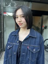 デコ(DECO)&nbsp;流れるバング×切りっぱなしボブ