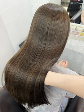 ラビス(Lovis) 似合わせカット/メルティカラー/着物ヘア/フェミニンロング