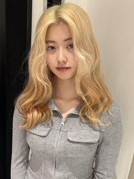 ブロンド/ブリーチリタッチ/髪質改善トリートメント