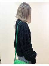 モルト 麻生(molt)&nbsp;海外　韓国風　バレイヤージュ　ボブ