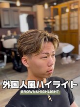 オーバー 町田店(OVER)&nbsp;外国人風ハイライト