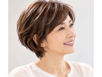 ルルタイム(lulutime)の写真/根元ふんわり、毛先まで艶やか。大人髪を美しく整えるカラー専門店
