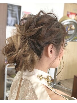 コジック ヘアアンドアイ(Cogic hair & eye) ゆるふわお呼ばれイベントヘアセットカールルーズアレンジ☆