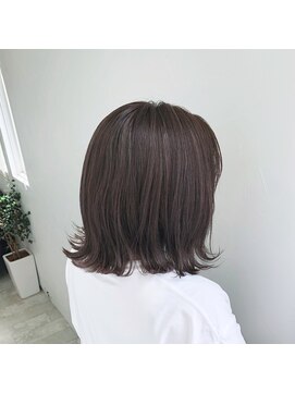 ミューズジャルダン(MUSE jardin) 艶ハイライト×切りっぱミディ