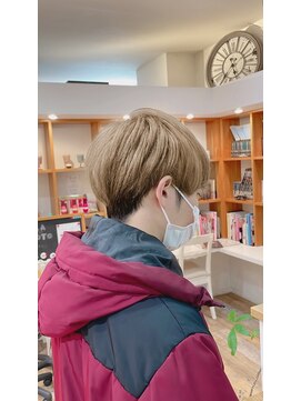 クラシコ ヘアー(CLASSICO hair) ワンブリーチから作るベージュカラー