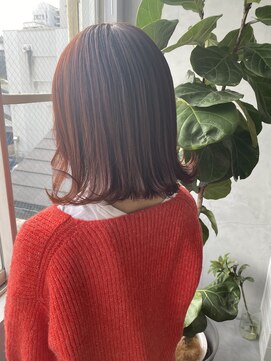 ティティ(TiTi) 大人20代30代40代小顔ワンサイドボブスタイル[TiTi_福田りの]