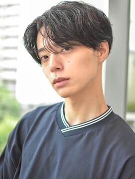 ディッセンバー 神宮前(December) ニュアンスパーマ/マッシュパーマ/ウルフ/波巻きスパイラル/渋谷