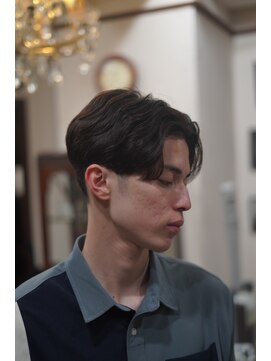 グランクラブ(GRANCLUB) カット　パーマ　フェード　シェービング　ヘッドスパ