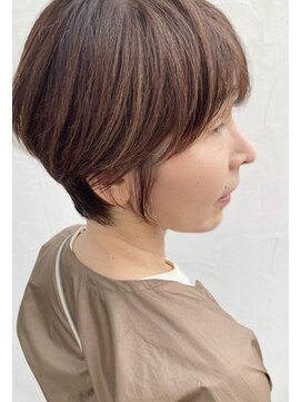 ヴァロ(Valo) 骨格補正カット/小顔ショート/マッシュショート