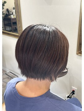 リノ(LINO) ショートボブスタイル