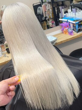 いろあそび 八王子 ホワイトカラー