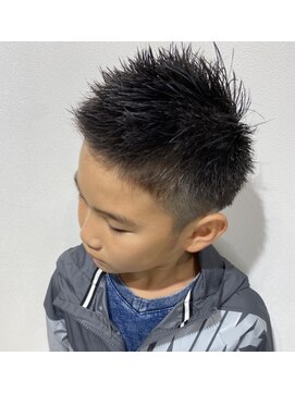 ククー ヘアーアンドメイクアップ(COU COU) スパイキーショート&ツーブロック