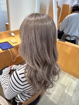 アンフィ 東京(Amphi)&nbsp;【ケアブリーチでつくる!!ツヤ感シルバーベージュ♪】