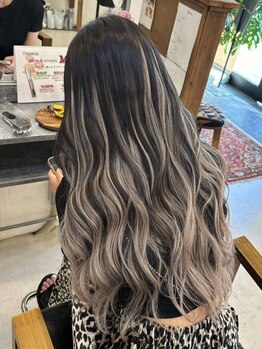 リーフ ヘア 上田美容研究所(Lief hair)の写真/なりたい理想のスタイルを、再現性の高い技術で叶える!カウンセリング×似合わせカットが自慢のサロン☆