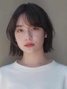 ガーデンヨコハマエスト(GARDEN YOKOHAMA est) イメチェン　外ハネボブ　美髪　ワイドバング　ミディアム　艶