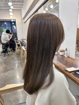 ファルベ(Farbe)&nbsp;くびれ アプリコットオレンジ 夏のヘアアレンジハイライトカラー