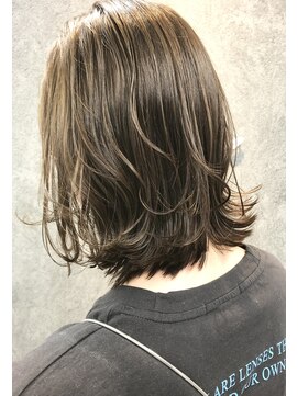 ノイ(Noy) 30代ミディアムレイヤー