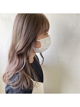 エッセンス ベージュカラー