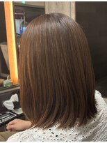 ディシェーレローブ(die Schere Lob)&nbsp;【オイルカラーで艶アップ】オイル配合でまとまりのある髪に！