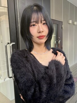 シオ ヘアー デザイン(Sio. hair design) 青艶でツヤ感アップ！大人気ブルーブラックカラー