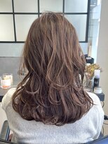 マトカ 表参道(matka)&nbsp;レイヤーセミロングMIX巻きベージュハイライト40代