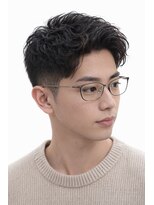 ドルクス 上野店(Dorcus) アップバングアイロンパーマスタイル