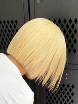 ヲタク 渋谷 代官山 恵比寿(wotaku.) ブロンドカラー抜きっぱなしブリーチハイトーンケアブリーチボブ