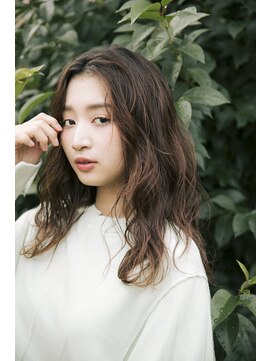 バッテリー ヘアアンドメイク 塚口店(Battery hair&make) やわらかナチュラルウェーブ