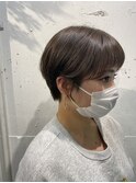 《tomi》丸みショート×グレージュカラー