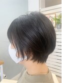 黒髪ショート