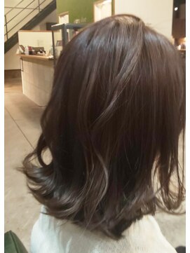 リットヘアーデザイン(Lit HAIR DESIGN) ミディアムボブ