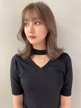 ジーナ 名駅(XENA.) 《xena/中島》お顔周りで作る☆中/韓mixなくびれヘア