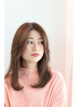 エクリ(equri×SHISEIDO) 【目黒美容室】韓国風レイヤー