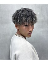 ダズルヘアーエイチ(DAZZLE hair H) ツイストスパイラルショートハイライトホワイトメッシュ