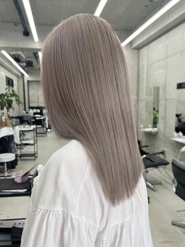 リノート バイ エゴル 名古屋(LINOET by ENGOL) 【LINOET 名古屋】佐藤まいら　グレージュ