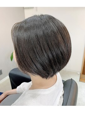 レジョワイユコンペール(Les Joyeux Comperes) 楽々ショートボブ