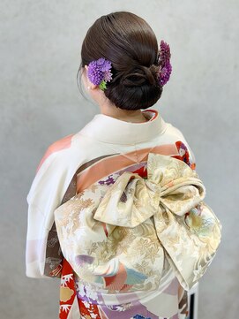 トレノ(Treno.) ミディアムヘアで作る華やか和装ヘア【Treno.吉祥寺】