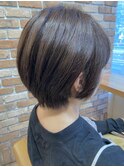 コンパクトなショートデザイン